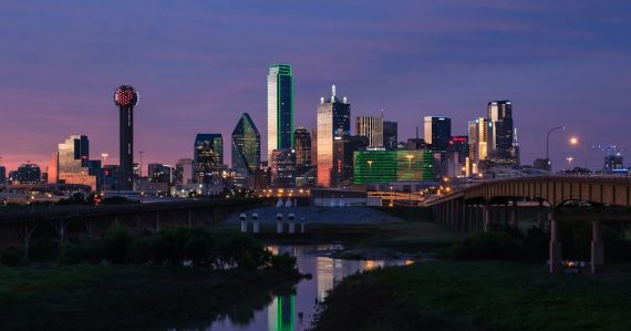 City skyline during night time, illustrating Dallas as a cloud-friendly city