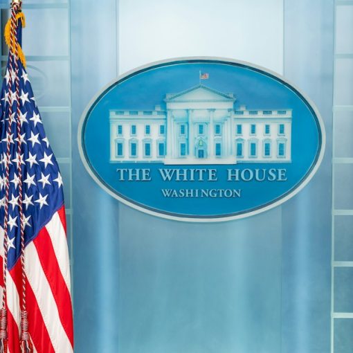 The White House press briefing room, illustrating the federal cloud computing strategy