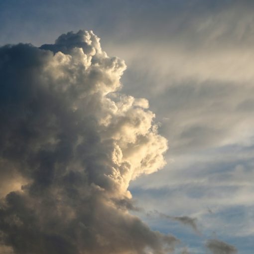 Large clouds on a blue sky, illustrating 2010 as the year of the cloud